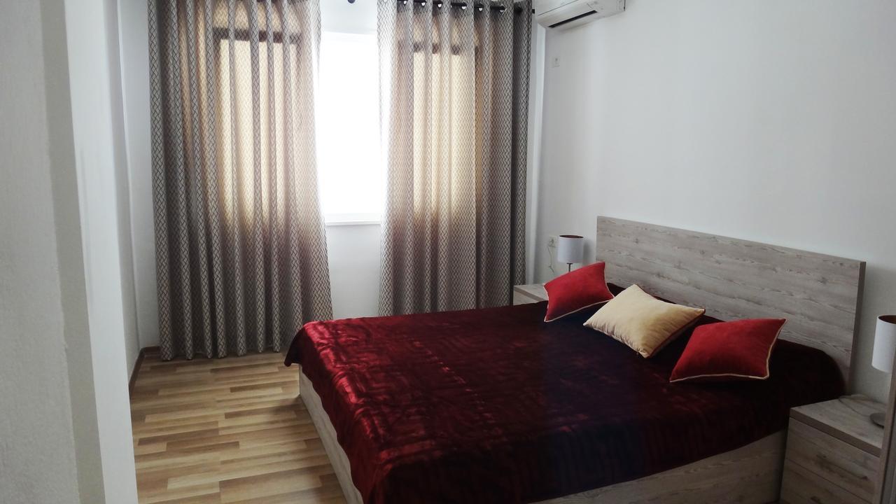 Apartments In White Residence Sarandë Exterior foto