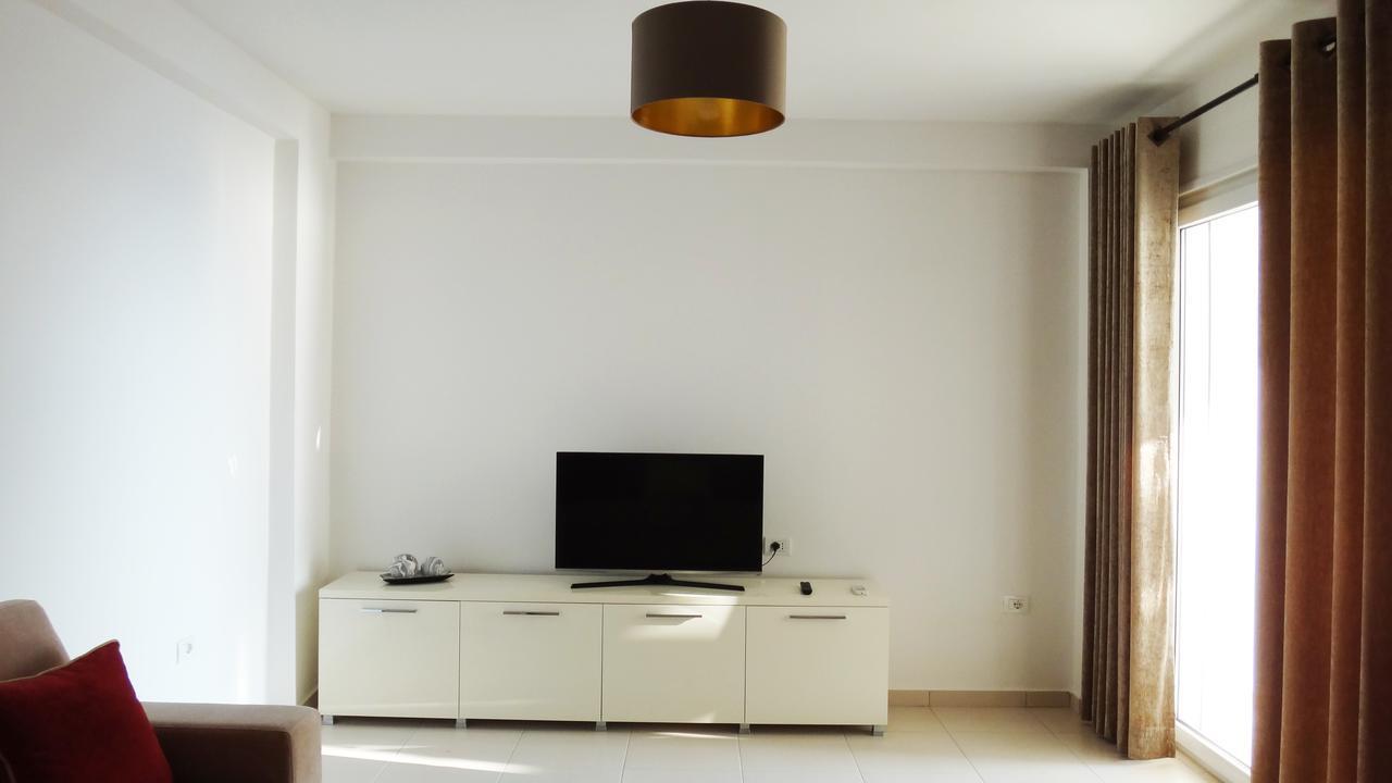 Apartments In White Residence Sarandë Exterior foto